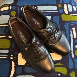 Easy Spirit black anti gravity shoes